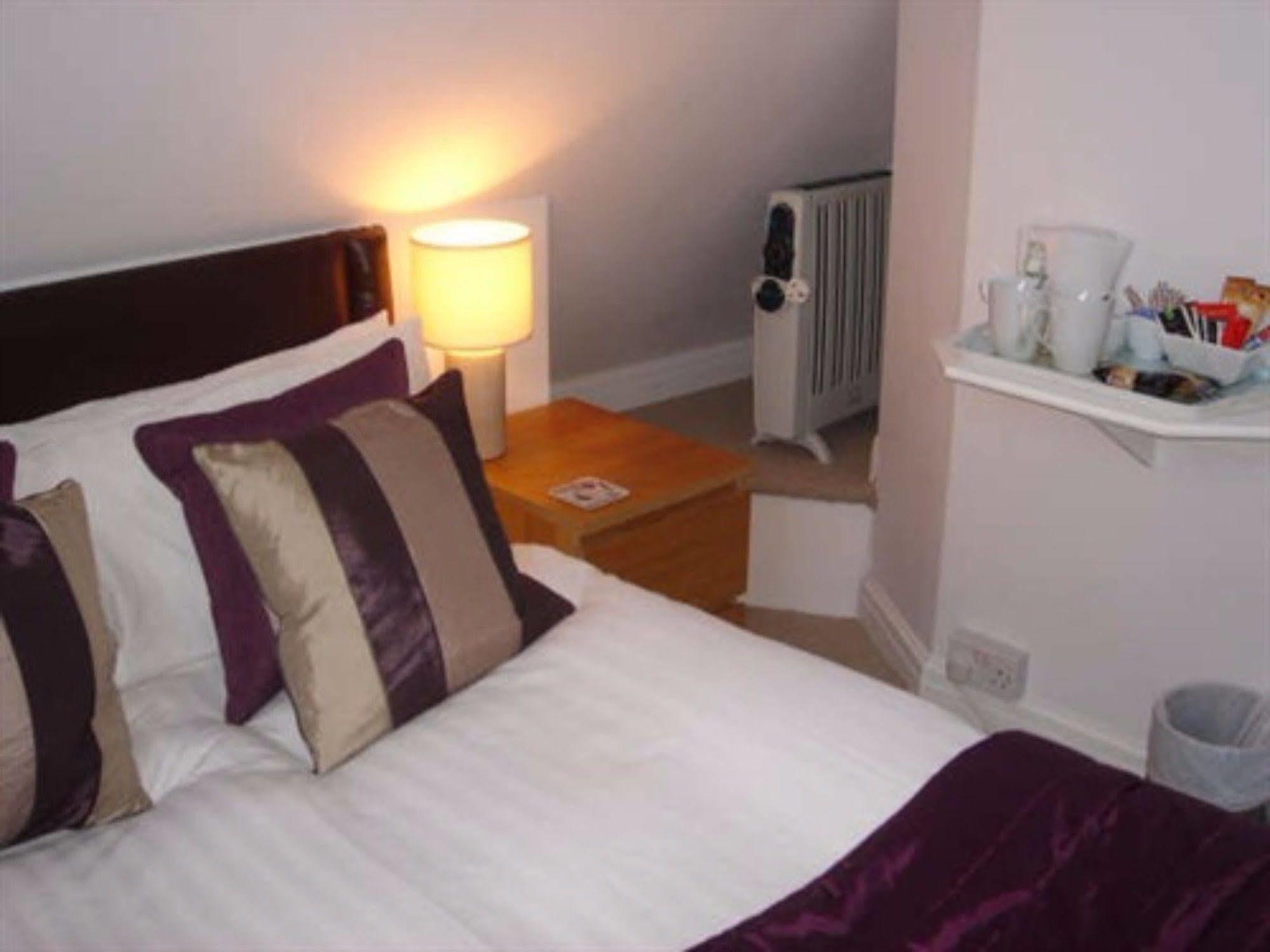 Acorn Lodge Harrogate Exteriör bild